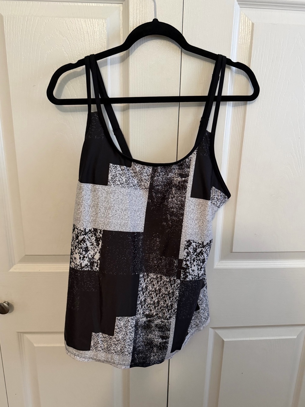 5 for $25! Black & White Geometric Strappy Swim Tank Top